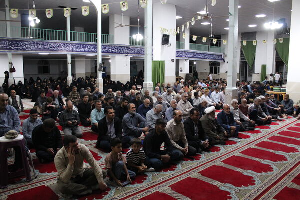 برگزاری مراسم گرامیداشت سالگرد ارتحال امام خمینی (ره) در شهر درق