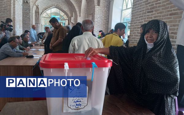 حضور پرشور مردم در انتخابات ریاست‌جمهوری شهرستان نیشابور