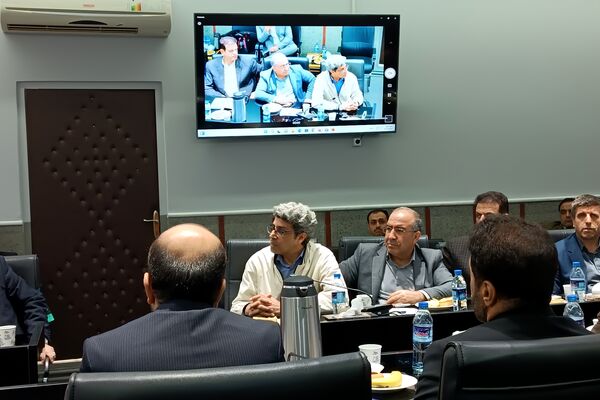 برگزاری نشست ستاد راهبری نماد و بازدید از مدارس