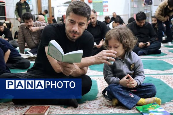 برگزاری مراسم قرائت دعای جوشن کبیر در مسجد حضرت صاحب الزمان (عج)