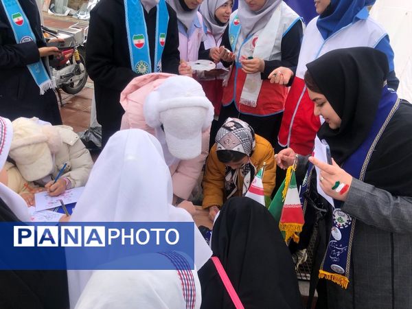 راهپیمایی 22 بهمن راز جرگلان 