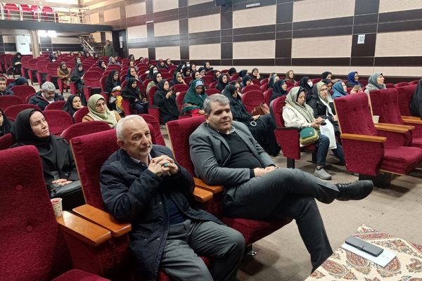 اولین نشست فصلی معلمان پژوهشگر شهریار