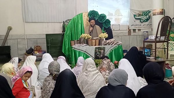 اعتکاف، پرواز دل‌های دختران دانش‌آموز کوهپایه