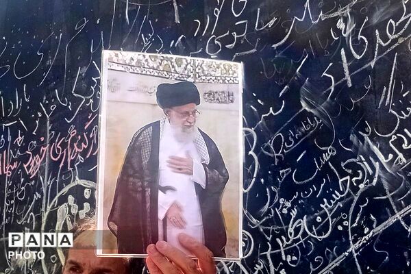 آخرین بدرقه «آقای شهید ایران»؛ اجتماع میلیونی مردم در مصلای امام خمینی(ره)