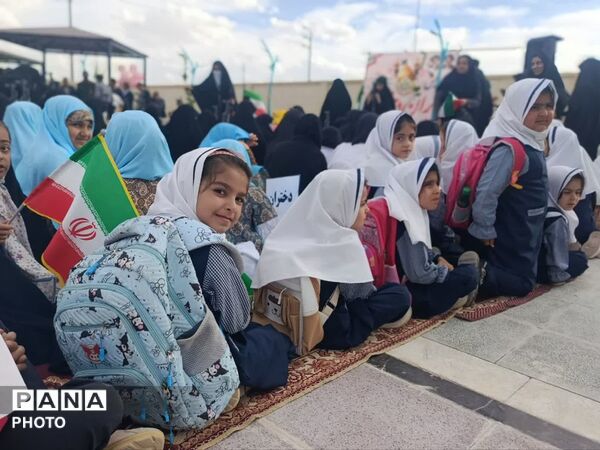 سرود ایثار زنان مروست در میدان عشق و وطن