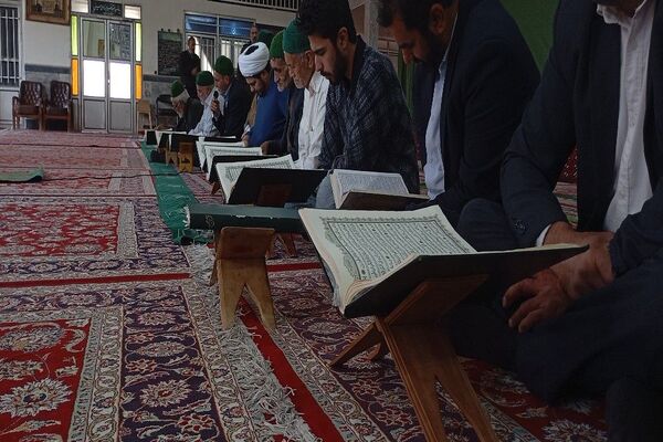 اعتکاف سه روز در بهشت در مسجد جامع شهر بار نیشابور 