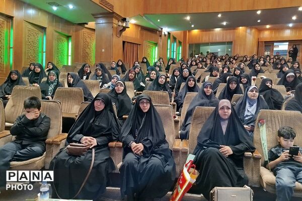 همایش یادواره شهدای معلم جنگ رمضان در ناحیه دو شهرری 