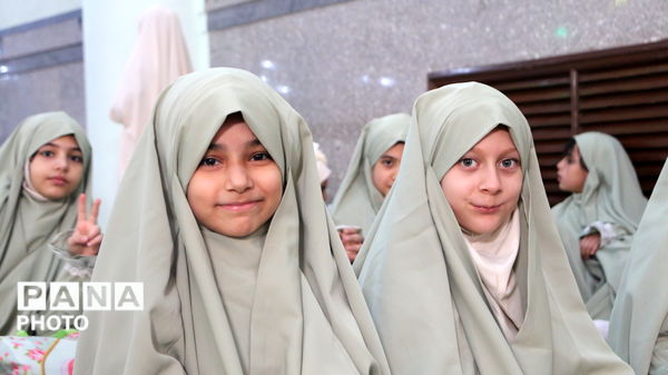 جشن تکلیف دختران؛ گامی معنوی در مسیر آرمان‌های تربیتی