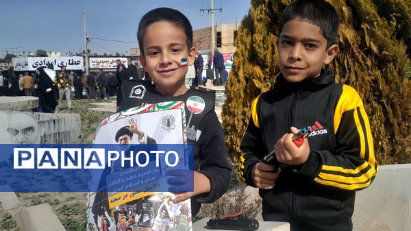 جشن انقلاب امسال پر شورتر از همیشه 