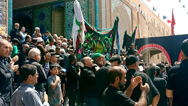 مراسم اربعین حسینی در کربلای ایران؛ باحضور پرشور زائران از سراسر کشور تا حرم مطهر حضرت سلطانعلی (ع)