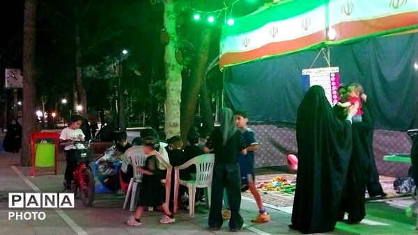 همدمی اشک و ارادت، بازگویی حماسه ی کربلا در خیابان هفت تیر مشهد