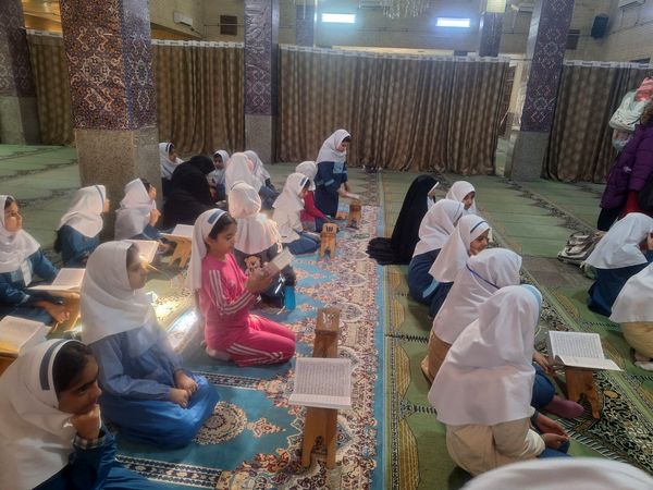 برگزاری اردوی علمی دانش‌آموزان مدرسه سعادت در دانشگاه هرمزگان