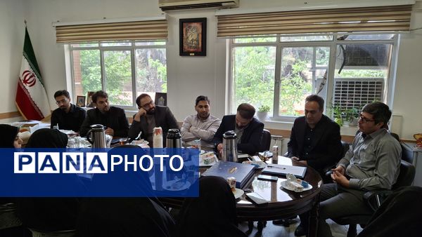 تقدیر از خبرنگاران فعال پانا  به‌مناسبت سالگرد تأسیس پانا در جلسه شورای پرورشی منطقه 14