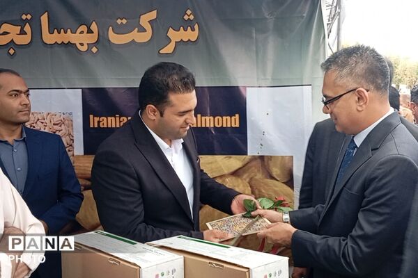 سومین جشنواره ملی بادام با حضور سفیر هند