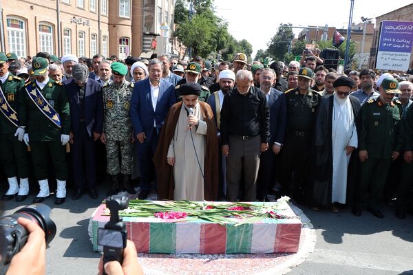تشییع پیکر شهید نارنجی در ارومیه
