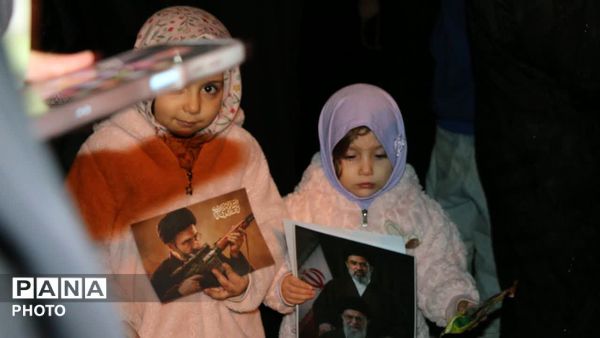 دهه نودی‌ها هم به میدان آمدند