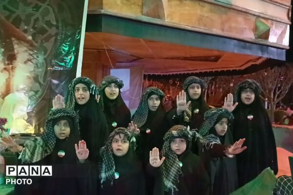 مراسم چهلمین روز شهادت دانش آموزان مدرسه شجره طیبه میناب در پردیس