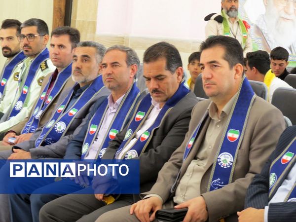 برگزاری اردوی تمشک پسران در اردوگاه شهید چمران بجنورد 