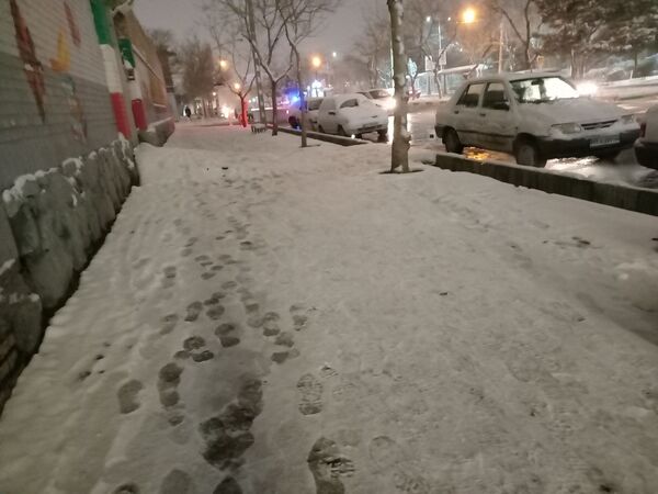 بارش برف در شهر مشهد 