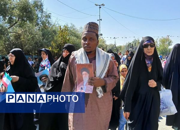 برگزاری نماز جمعه نصر به امامت رهبر معظم انقلاب اسلامی 