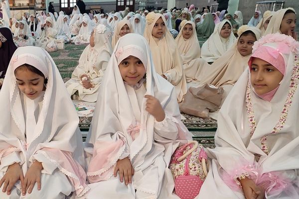 جشن بندگی دختران ناحیه دو شهرری 