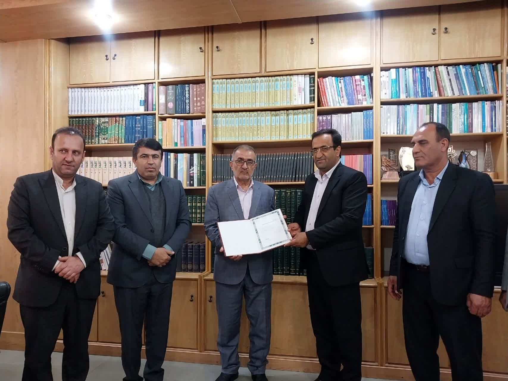 استاندار کهگیلویه وبویراحمد، رئیس ستاد استانی بزرگداشت مقام معلم شد