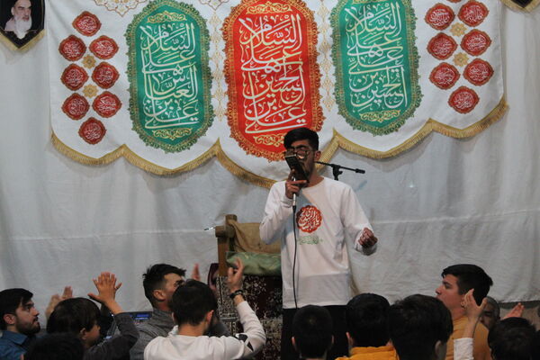 جشن ولادت امام حسین (ع) در شهر درق 