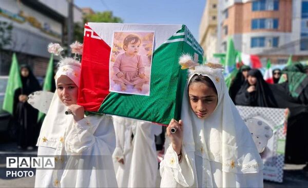 قدم‌های استوار دختران تهران؛ روایتی از شور، همدلی و امید