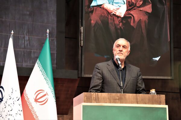 همایش بزرگ تجلیل از معلمان نمونه شهر تهران توسط وزیر آموزش و پرورش
