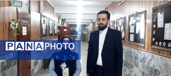 بازدید فرماندار مشهد از ستاد انتخاباتی منطقه ۱۶ مشهد