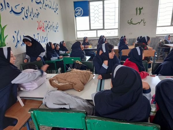 بازدید دانش آموزان دبستان ناهید نخودی از پژوهشرای نیشابور