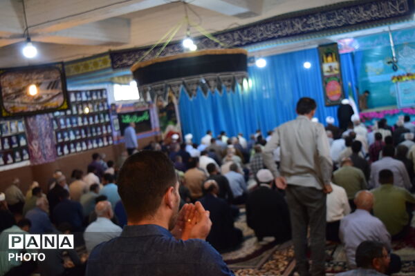 نماز جمعه؛ میعادگاه همیشگی مردم مؤمن و انقلابی فارسان