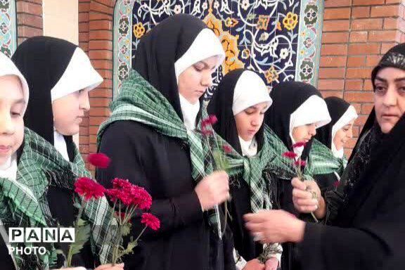 گرامیداشت دهه کرامت بر مزار شهدای جنگ رمضان 