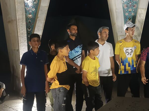 بازدید پسران دومیدانی کاران استان خراسان رضوی از آرامگاه عطار و خیام