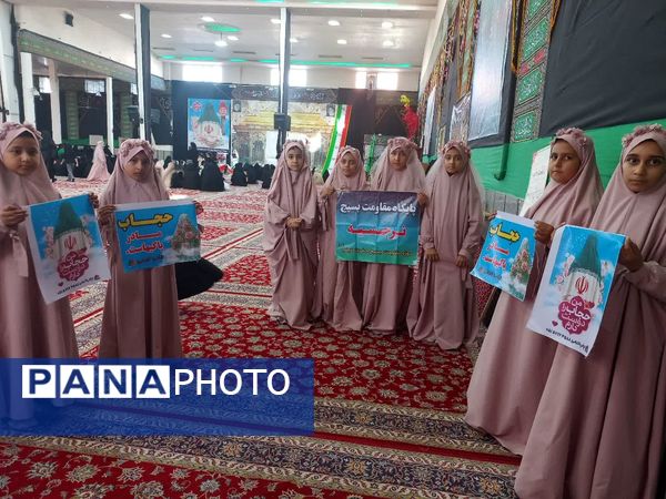 برگزاری همایش ریحانه های ایران زمین در خلیل آباد