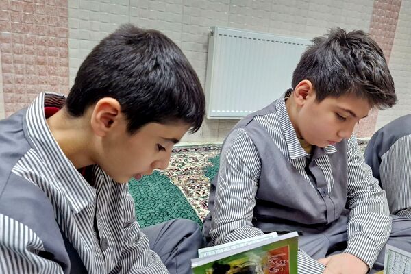 یلدای مهدوی در دبستان بانو ابوالوفا ناحیه دو شهرری 