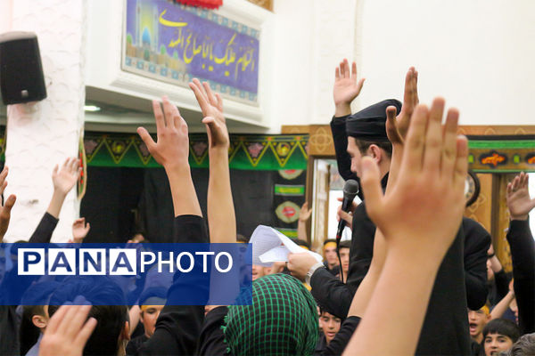 سوگواره «احلی من العسل» با حضور دانش‌آموزان نوجوان عاشورایی در اردبیل