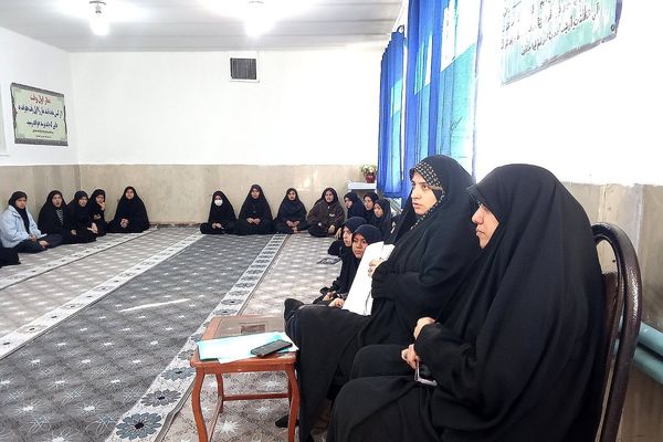 مسابقات قرآن، عترت و نماز دانش‌آموزان دختر منطقه کهریزک 