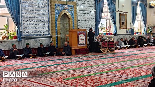 محفل انس با قرآن کریم به مناسبت چهلم شهادت قائد امت در شهر بار نیشابور 