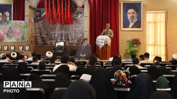 دوره آموزشی «یاوران ولایت» ویژه فرماندهان واحدهای بسیج دانش‌آموزی
