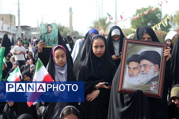 حماسه‌آفرینی فرهنگیان و دانش‌آموزان کهنوجی در جشن سالگرد انقلاب اسلامی