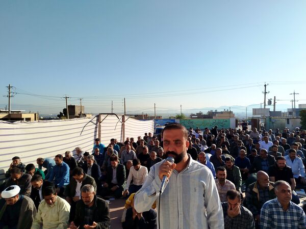 نماز عید فطر ۱۴۰۴ در روستای ظفرآباد شیراز اقامه شد
