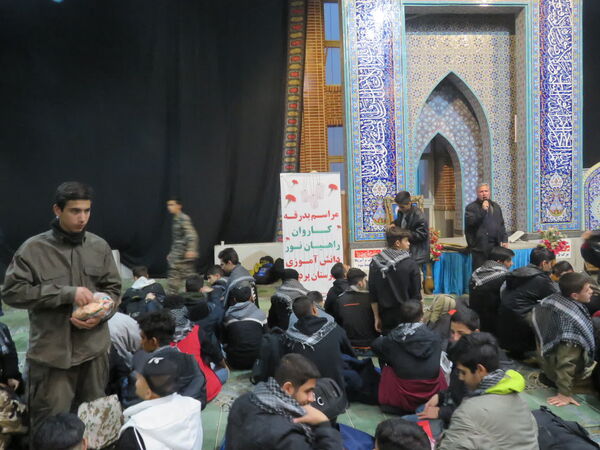 اعزام کاروان راهیان نور از مدارس متوسطه دوم پسرانه منطقه پردیس 
