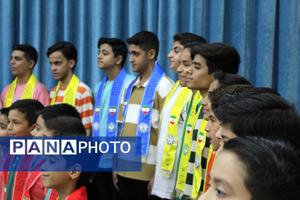 رونمایی از سرود سازمان دانش‌آموزی یزد با حضور نماینده ولی فقیه در یزد