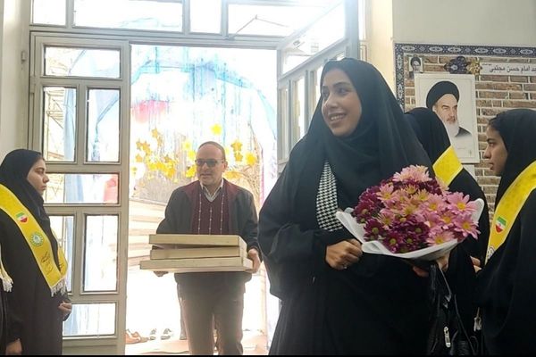 اختتامیه اعتکاف دانش‌آموزی رباط‌کریم با حضور مسئولان