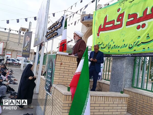 جلوه‌هایی از برگزاری نماز عید سعید فطر در شهر جعفریه قم