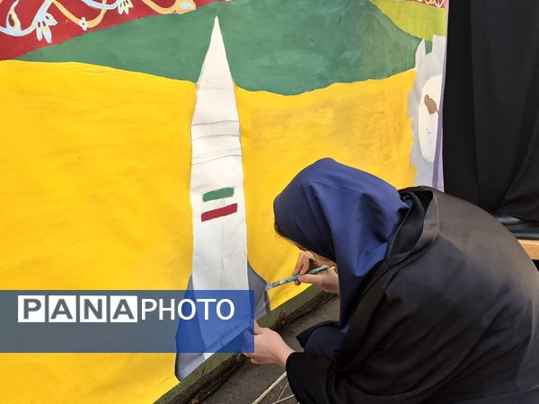 صدای انقلاب طنین انداز شد