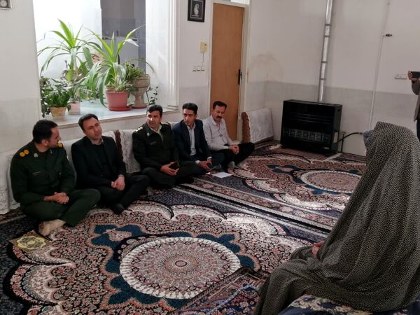 تجدید میثاق با آرمان‌های شهیدان و تقدیر از خانواده‌های معزز شهدا