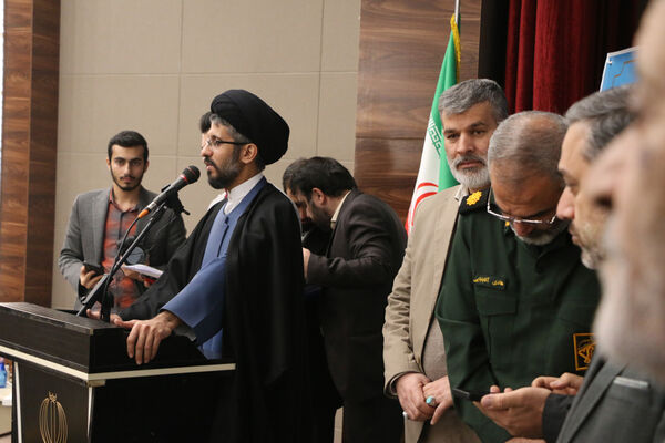 رونمایی از کارت خدمت جهادی معلمان در قم