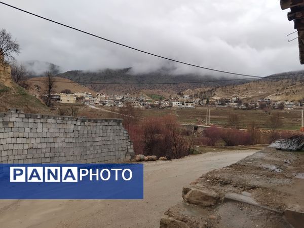 چشم‌انداز میانکوه در باران